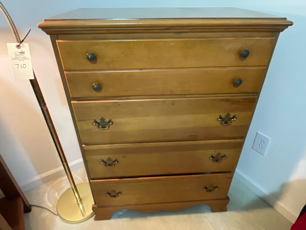 Five-Drawer Wood Chest of Drawers with Bracket Feet