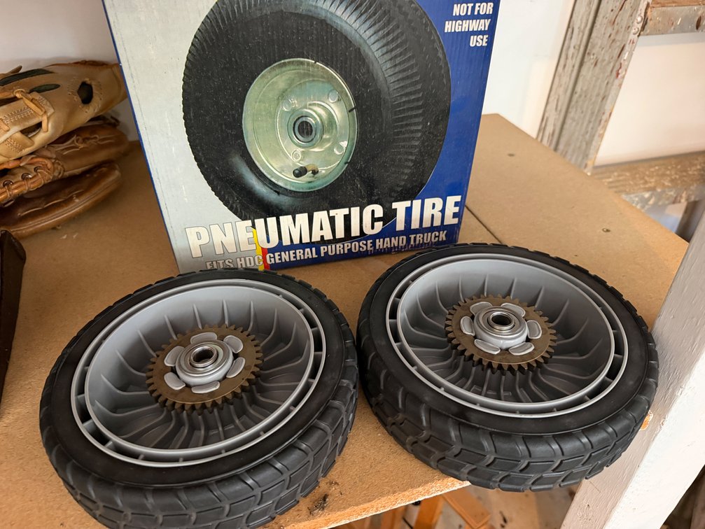 HDC 01175 Pneumatic Hand Truck Drive Wheels
