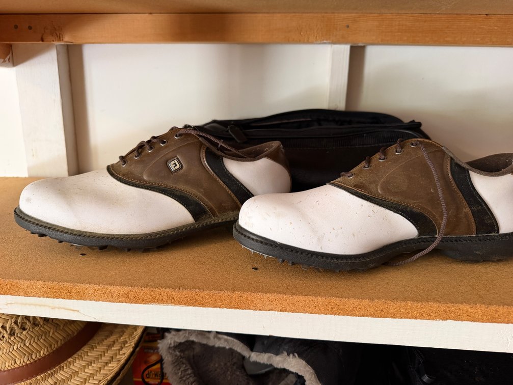 FootJoy Saddle Golf Shoes with Shoe Bag, Size 10 (W)