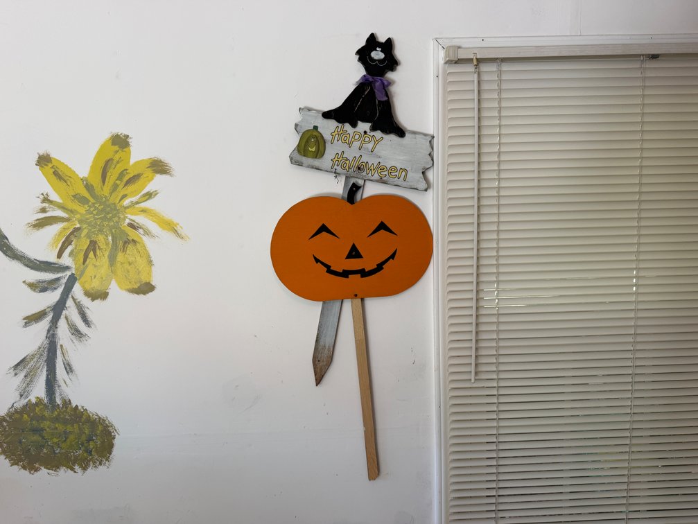 Halloween Yard Stakes and Harvest Thanksgiving Decorations