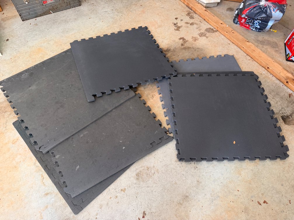 Textured Interlocking EVA Foam Floor Tiles
