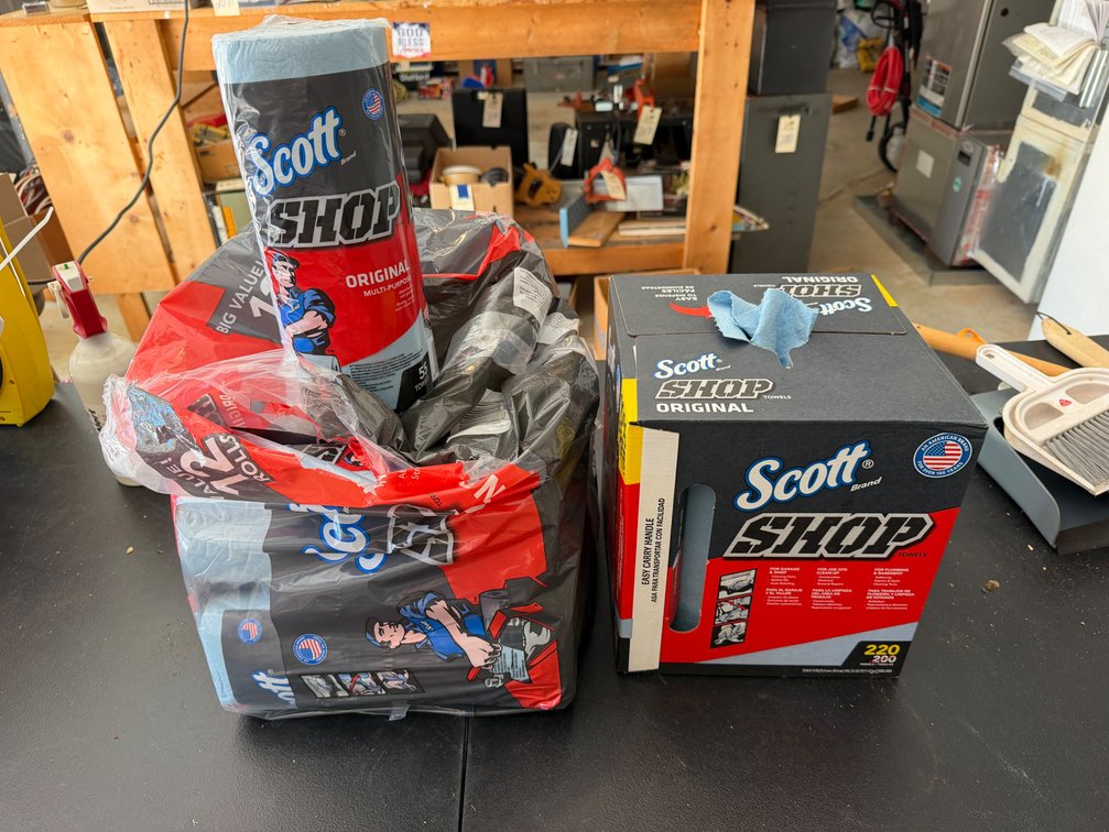 Scott Original Blue Shop Towels Dispenser Box and Multi-Pack Rolls