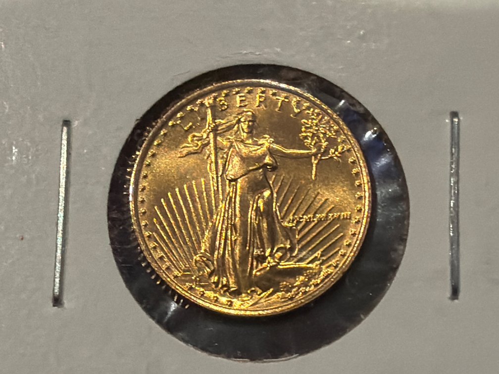1988 United States $5 1/10 oz Gold Eagle Coin