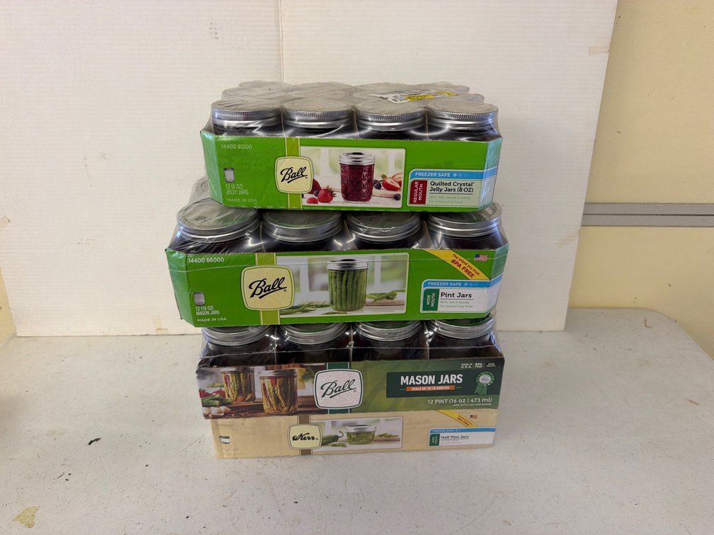 Glass Canning Jars with Lids and Bands, 8 oz and 16 oz