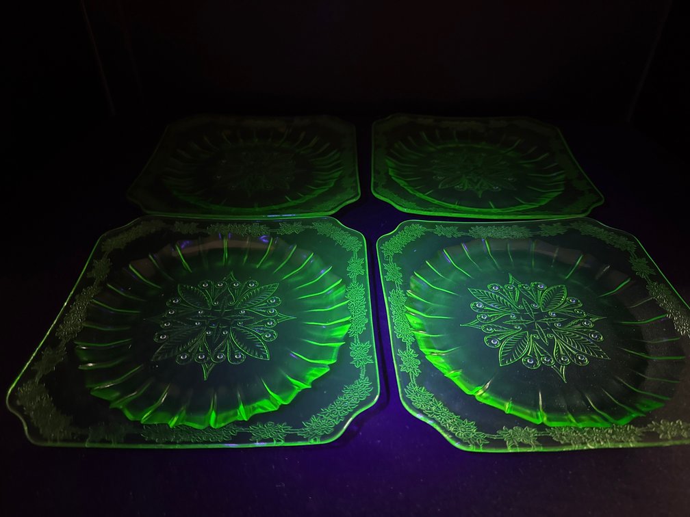 Green Uranium Pressed Glass Square Plates