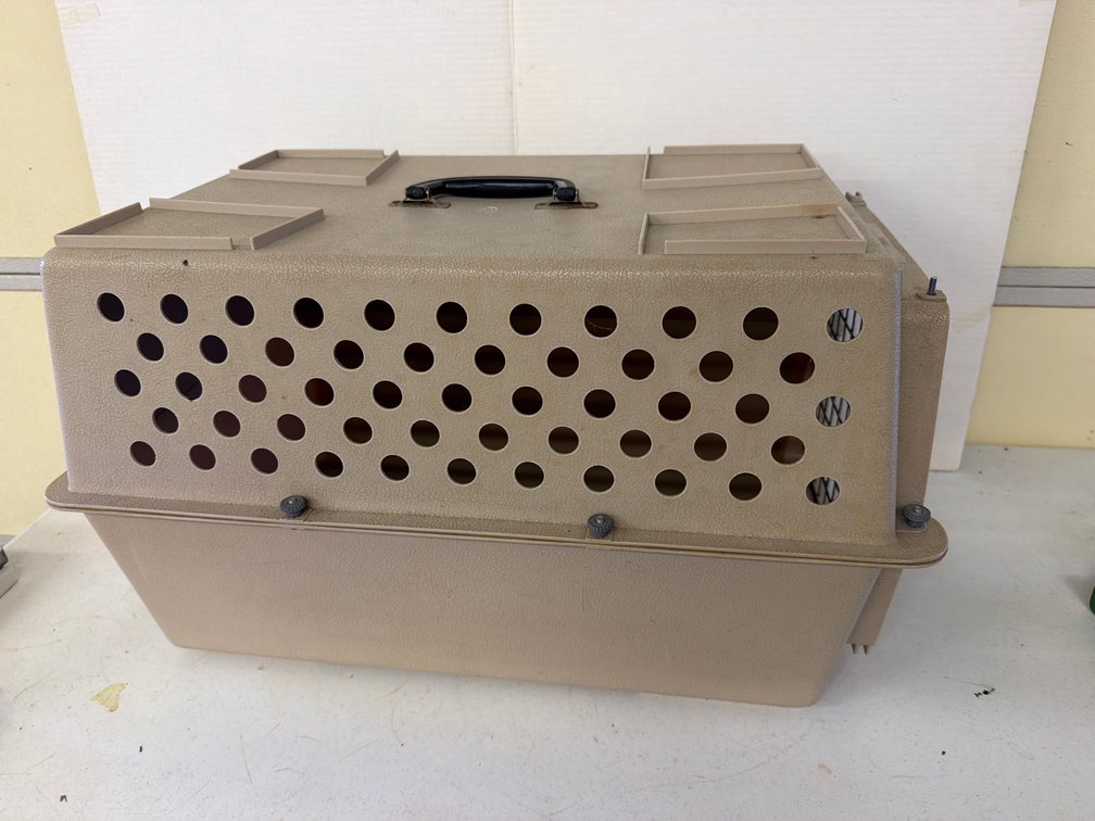 Tan Molded Plastic Pet Carrier with Wire Mesh Door