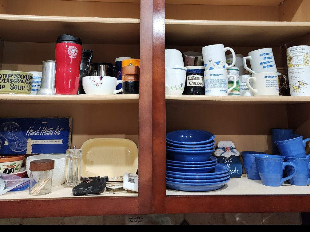 Ceramic Dinnerware, Coffee Mugs, and Kitchenware