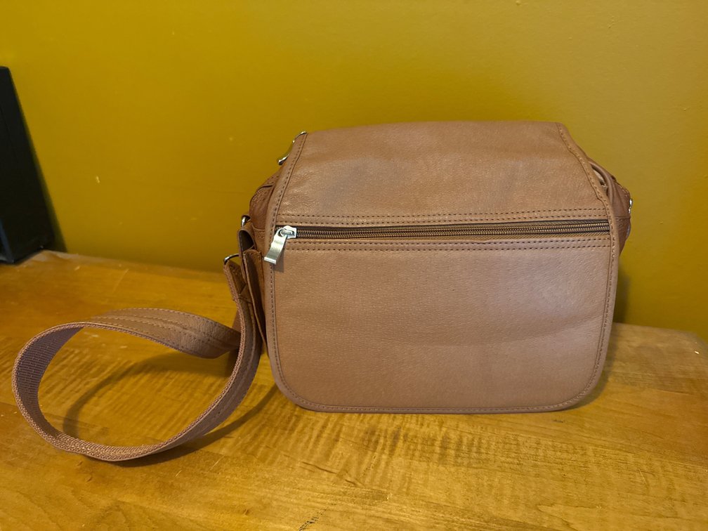 Gun Tote'n Mamas Leather Concealed Carry Shoulder Bag