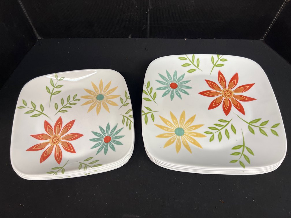 Corelle Vitrelle Square Floral Plates in Two Sizes