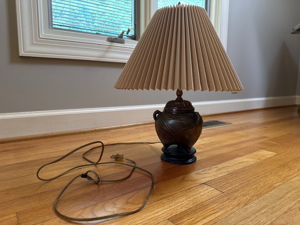 Censer-Form Urn Table Lamp with Pleated Shade