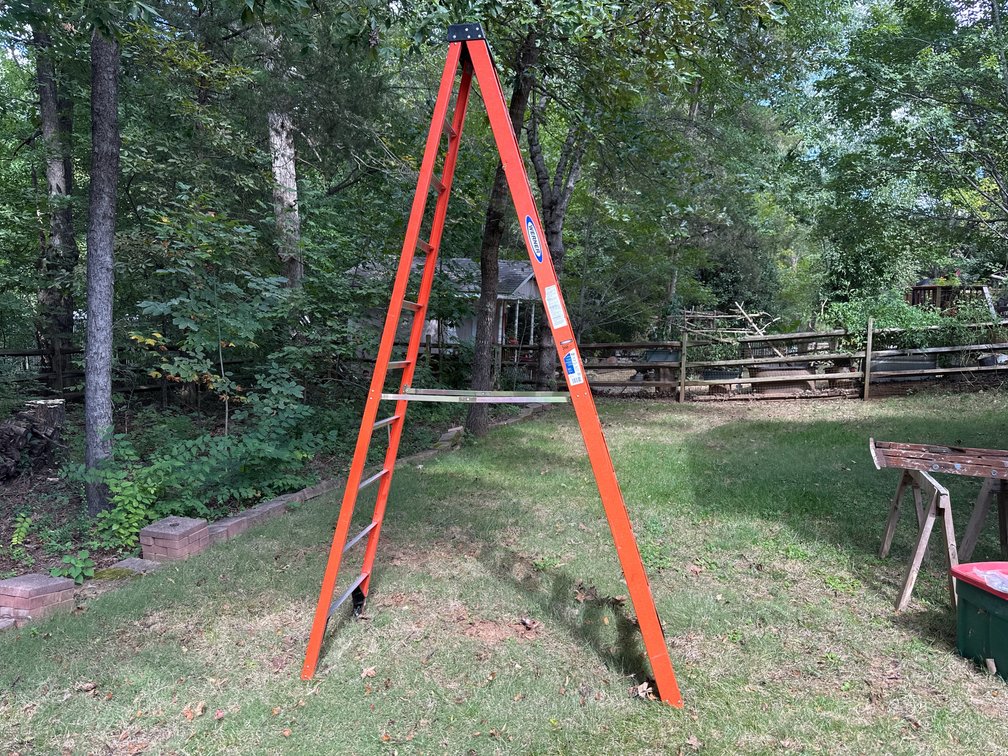 Werner 10 ft Fiberglass Stepladder