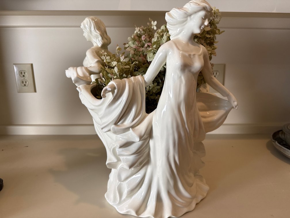 Kaldun & Bogle Glazed Ceramic decor