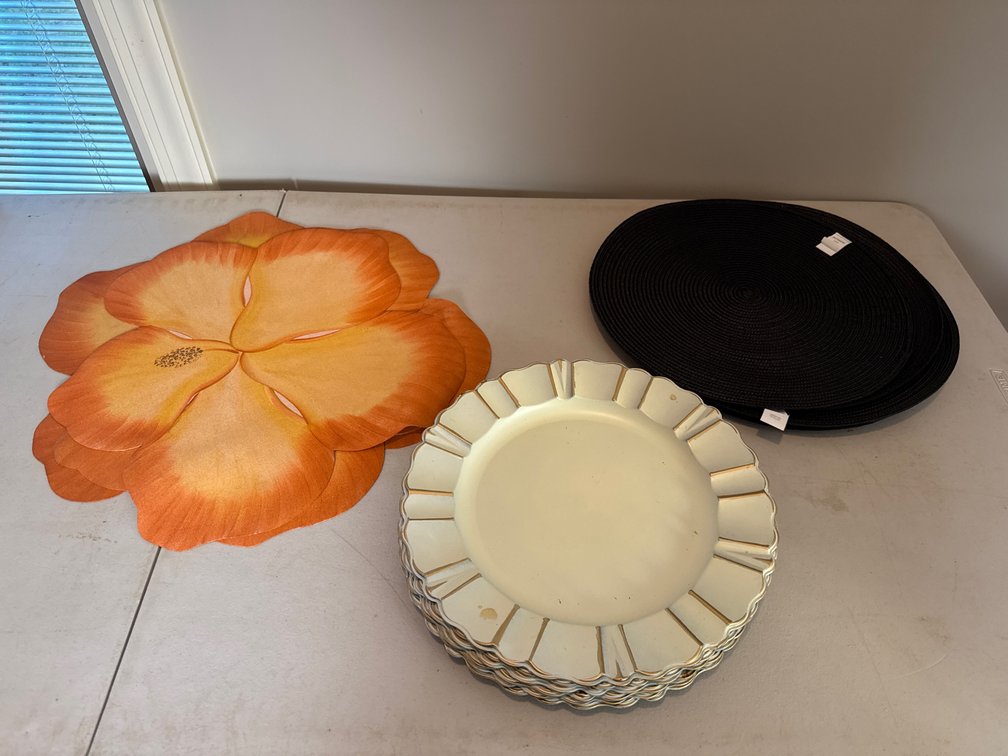 Vinyl and Woven Placemats with Decorative Charger Plates