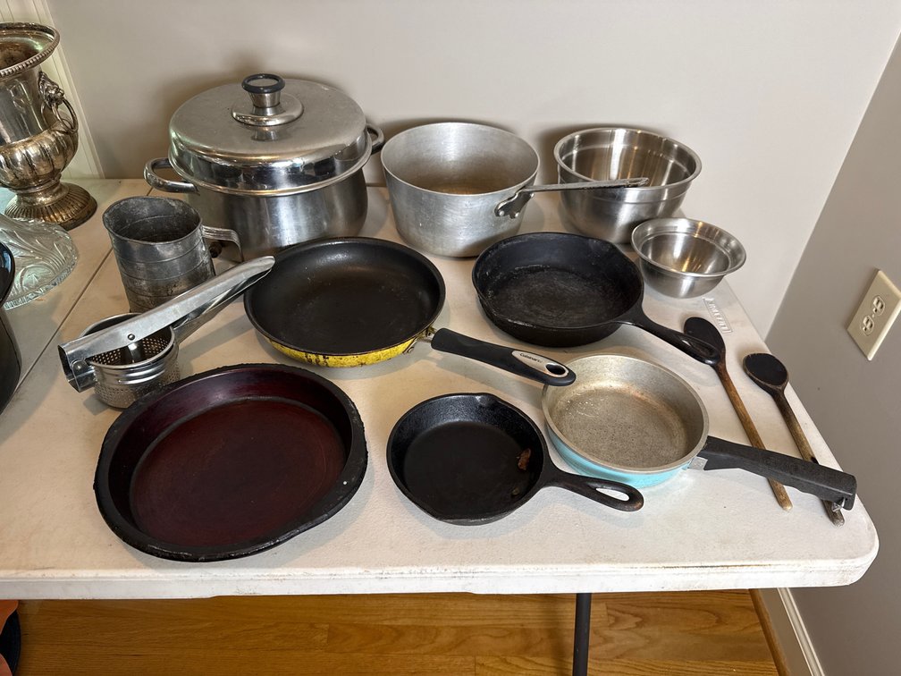 Cast Iron Skillets, Cookware, and Kitchen Utensils