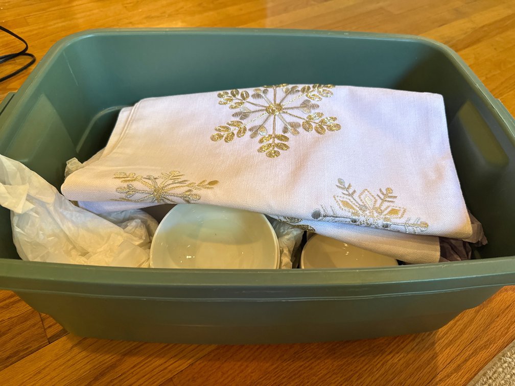 Table Runner, Ceramic Tableware, and Plastic Storage Tote