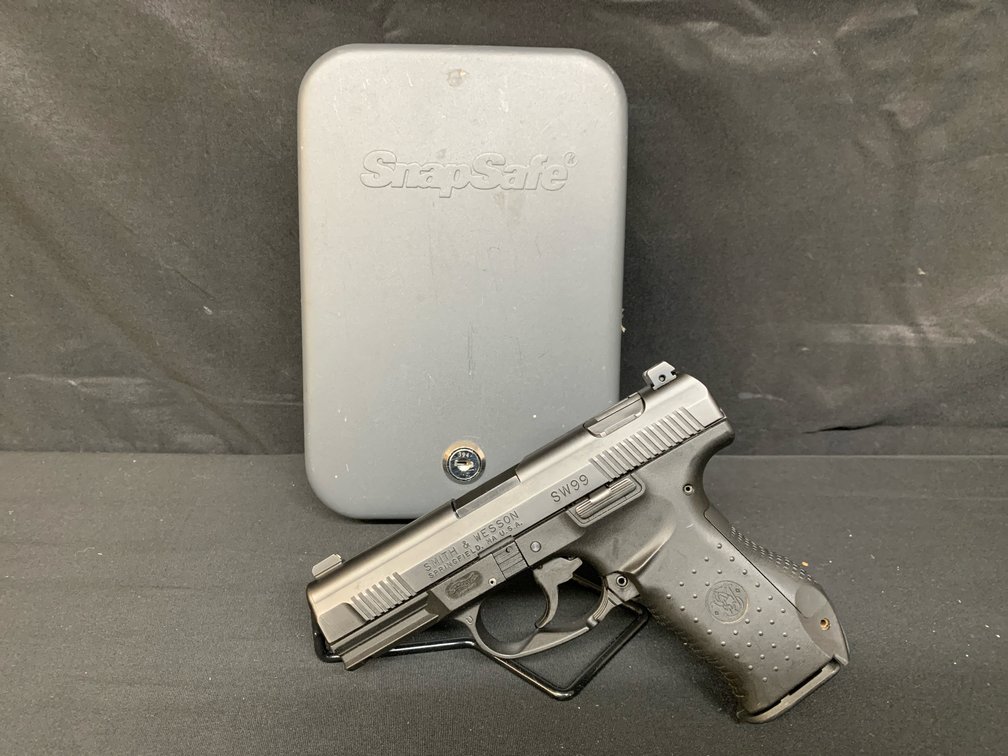 S&W SW99 9mm Pistol