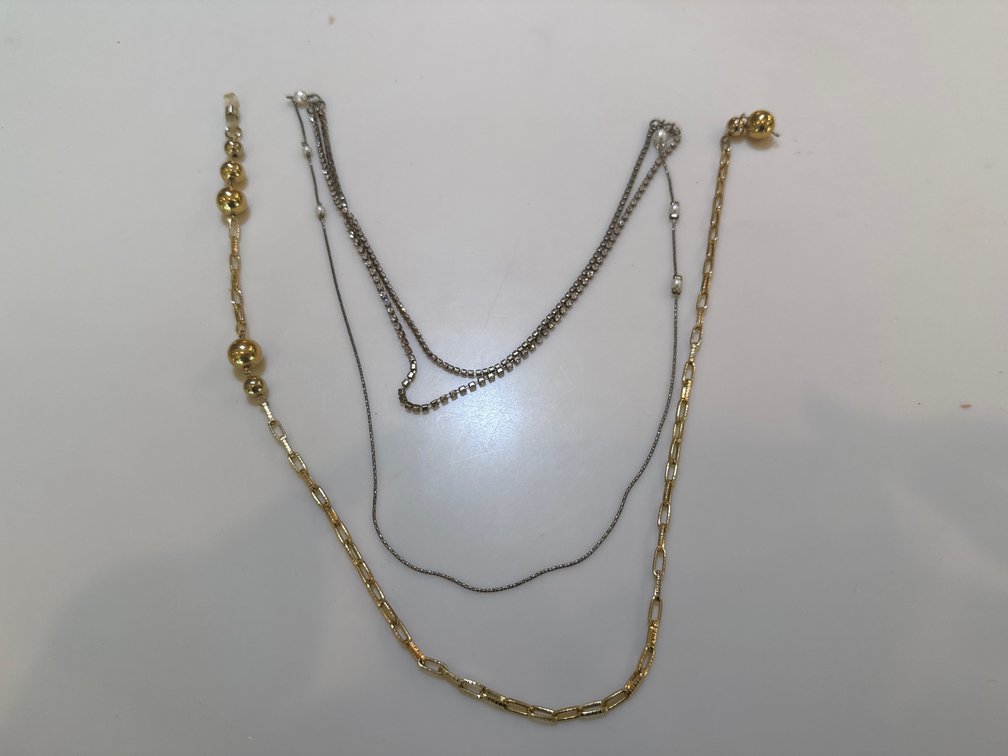 Multi-Strand Rhinestone and Faux Pearl Eyeglass Chain