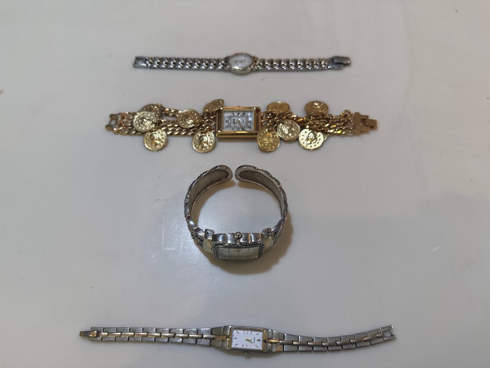 Women's Link, Cuff, and Charm Bracelet Wristwatches