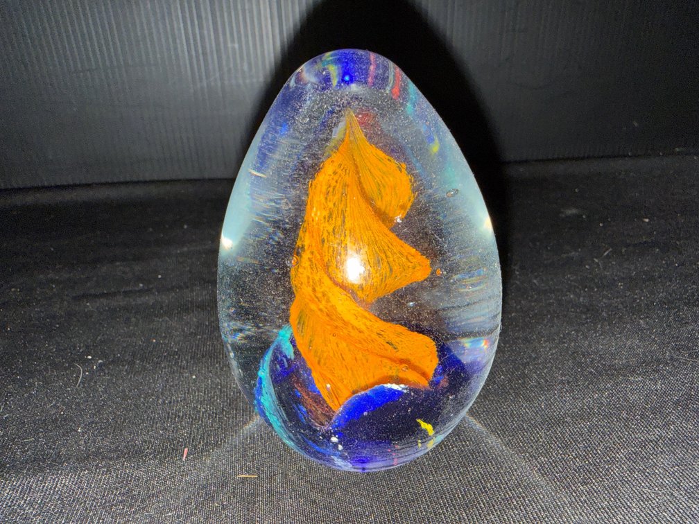 Egg-Shaped Art Glass Paperweight with Orange Twist