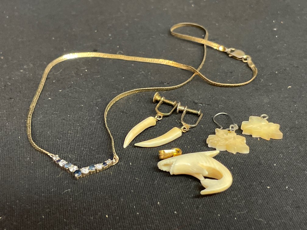Gold-Tone 925 Necklace, Carved Shark Pendant, and Earrings