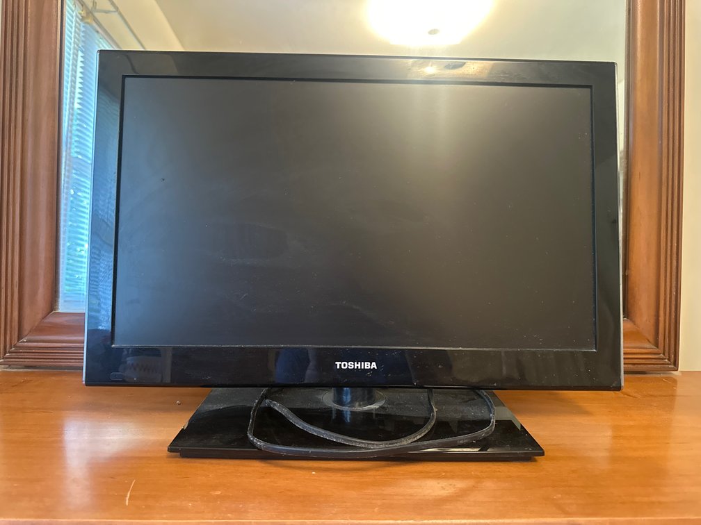 Toshiba LCD TV/DVD Combination