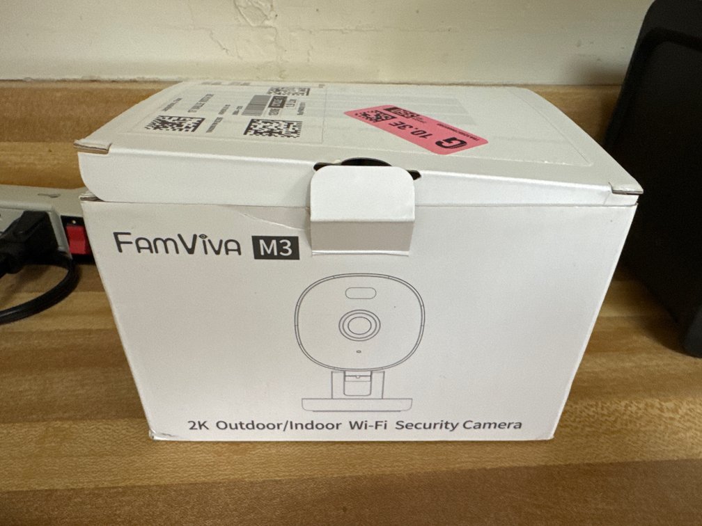 FamViva M3 2K Outdoor/Indoor Wi-Fi Security Cameras