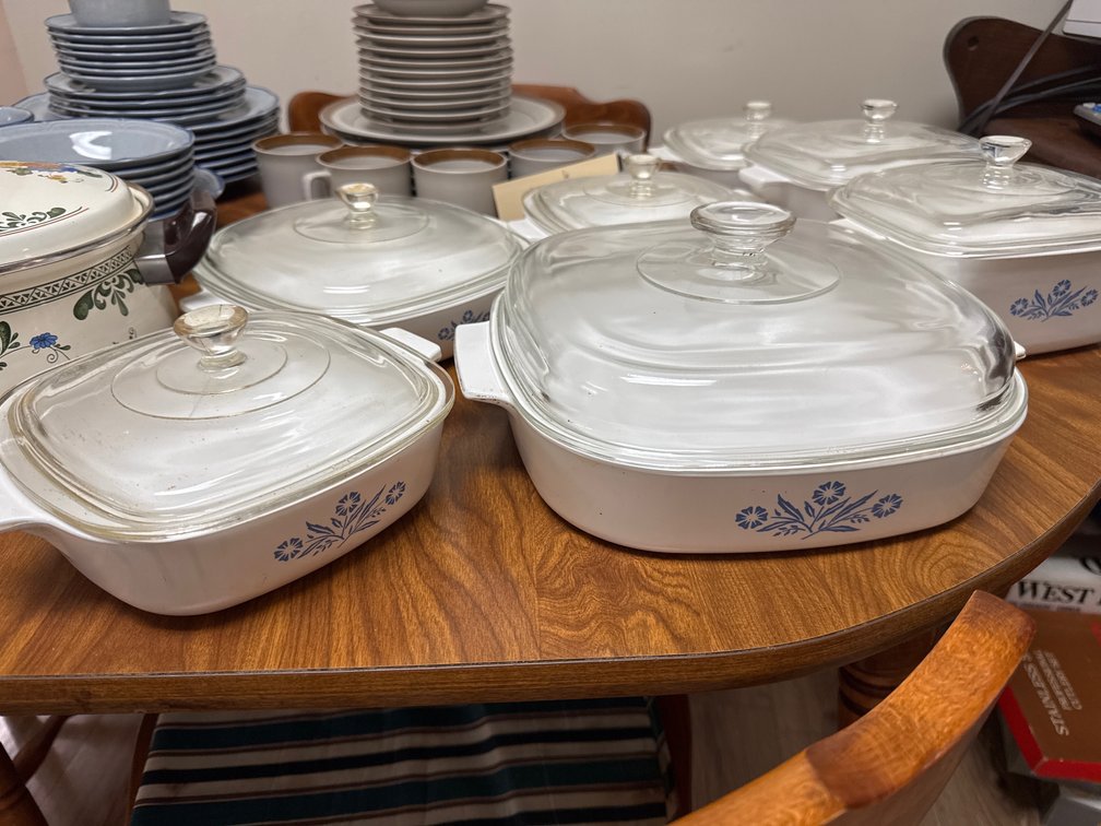 Casserole Dishes and Cookware
