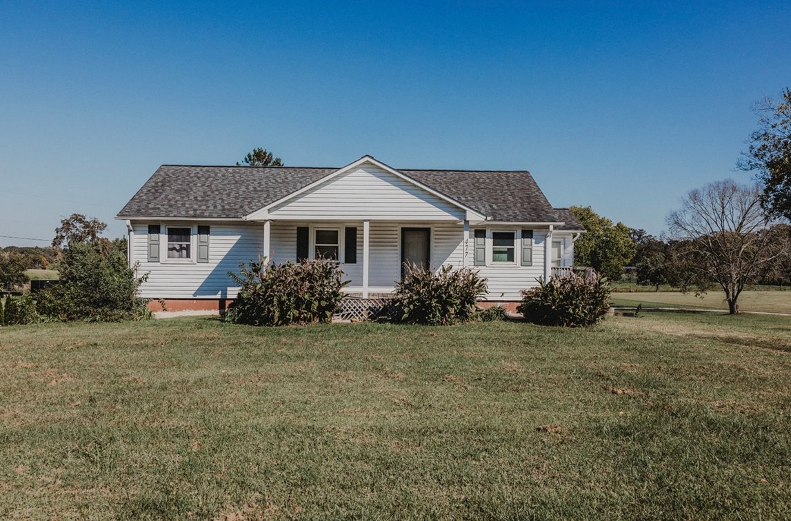 Mocksville Fixer Upper - 477 Pleasant Acre Drive