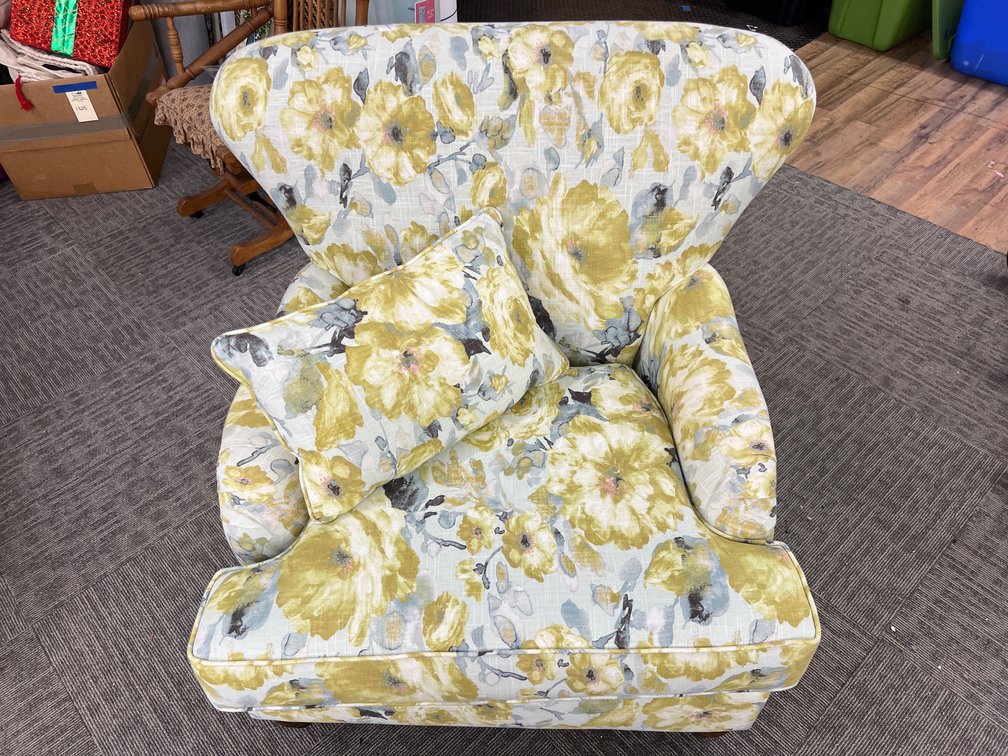 Floral Upholstered Armchair with Lumbar Pillow