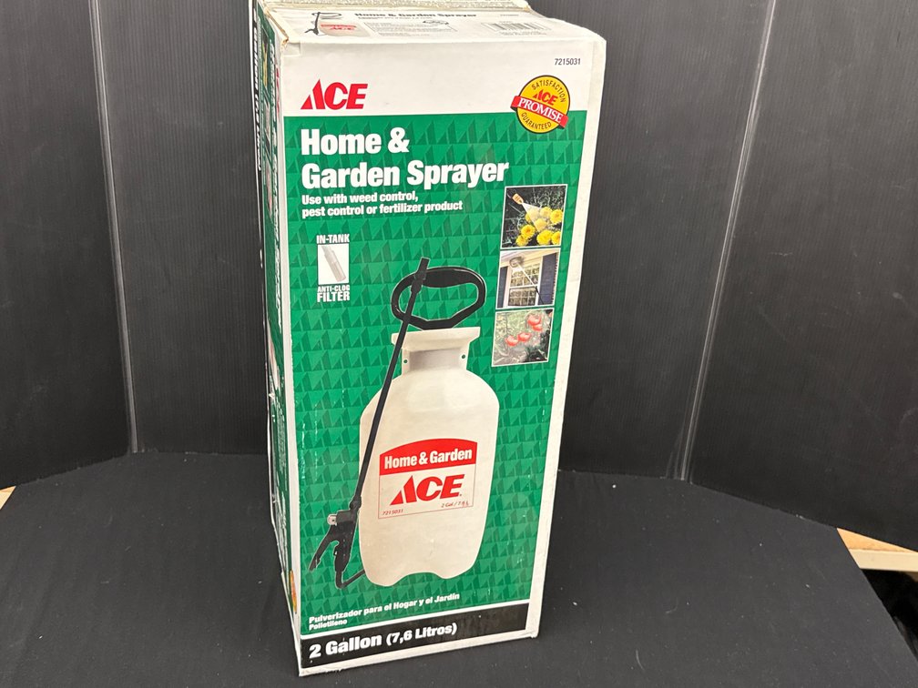 Ace 2 Gallon Garden Sprayer