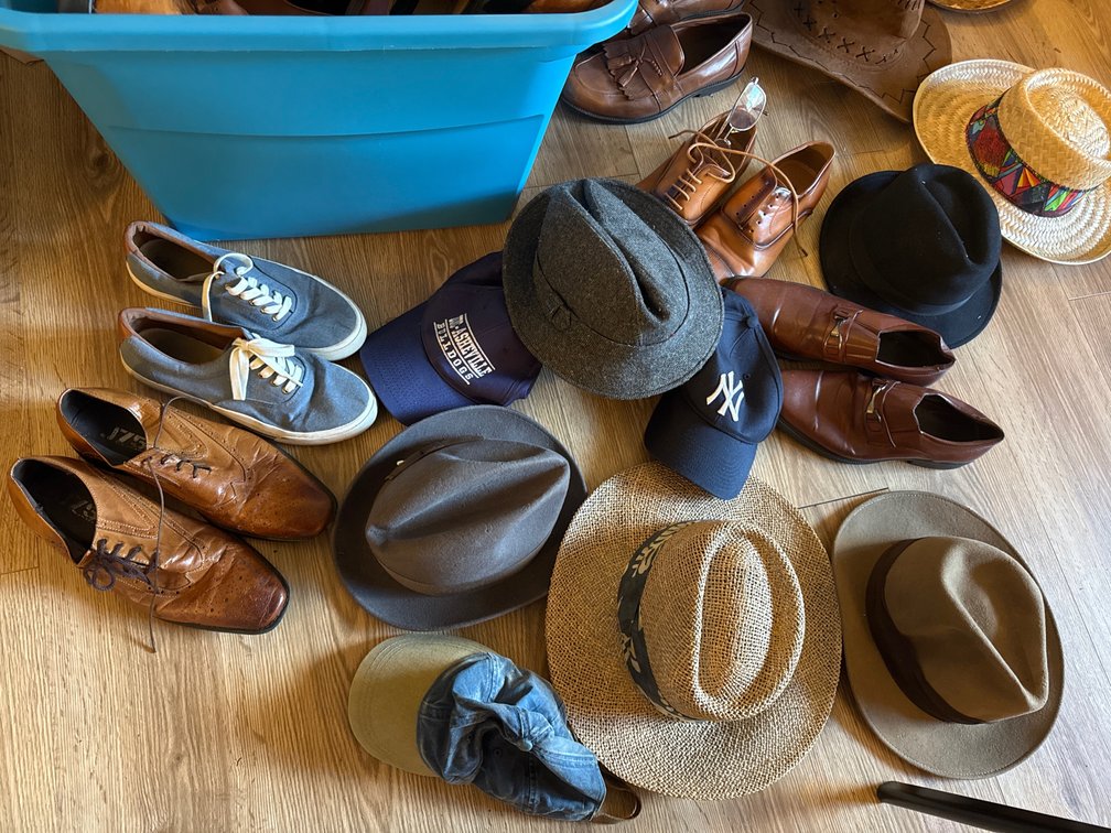 Men's Shoes & Hats