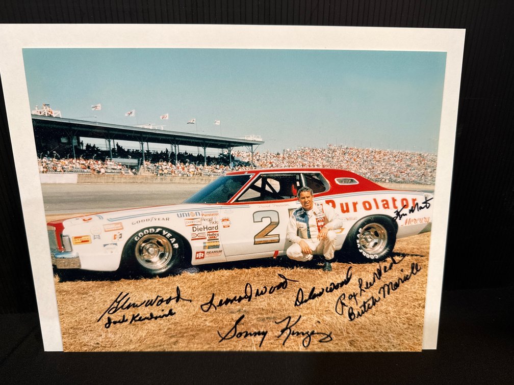 Autographed David Pearson NASCAR Color Photograph