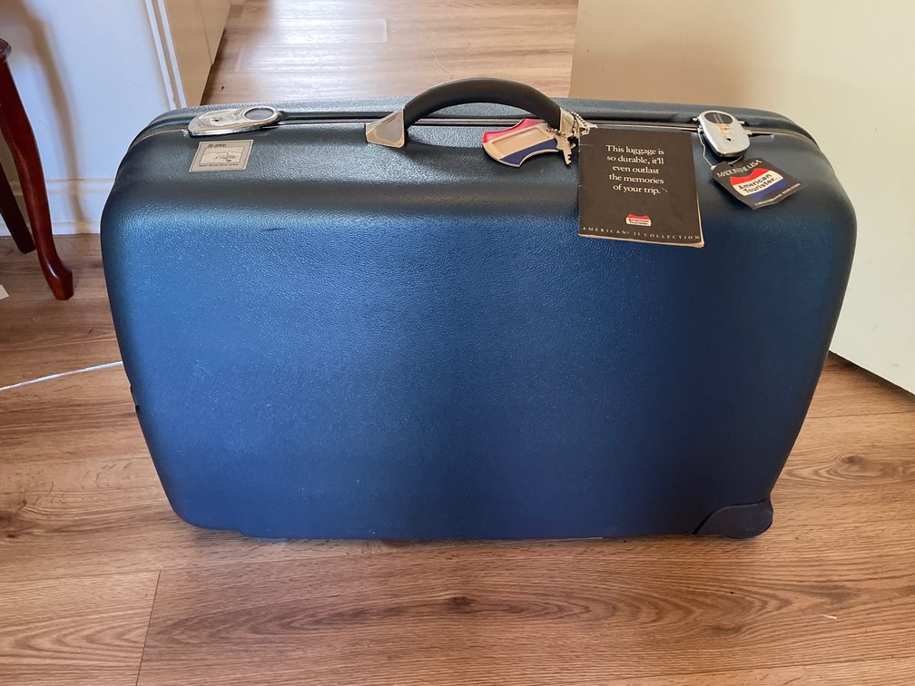 American Tourister American II 30" Wheeled Hardside Suitcase
