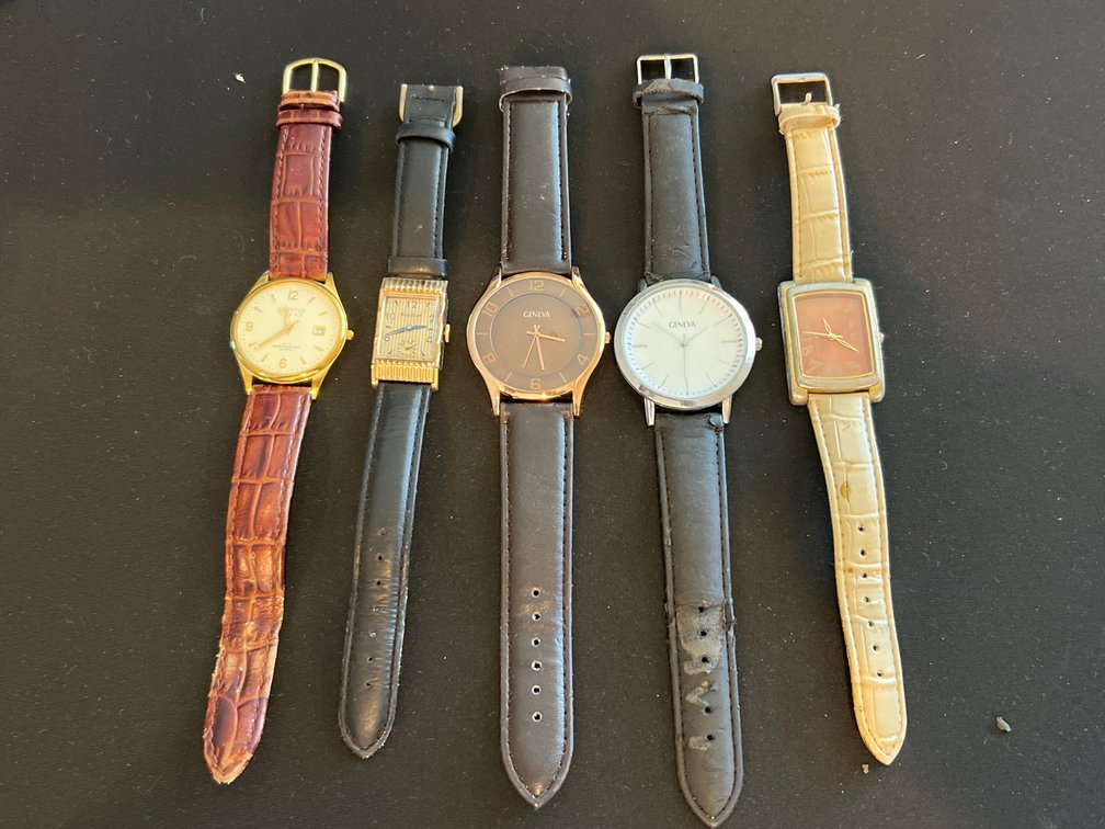 Analog Wristwatches