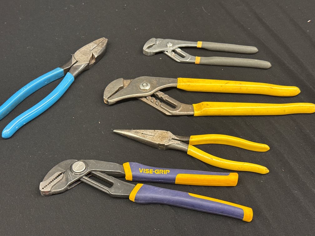 Klein Linesman Pliers