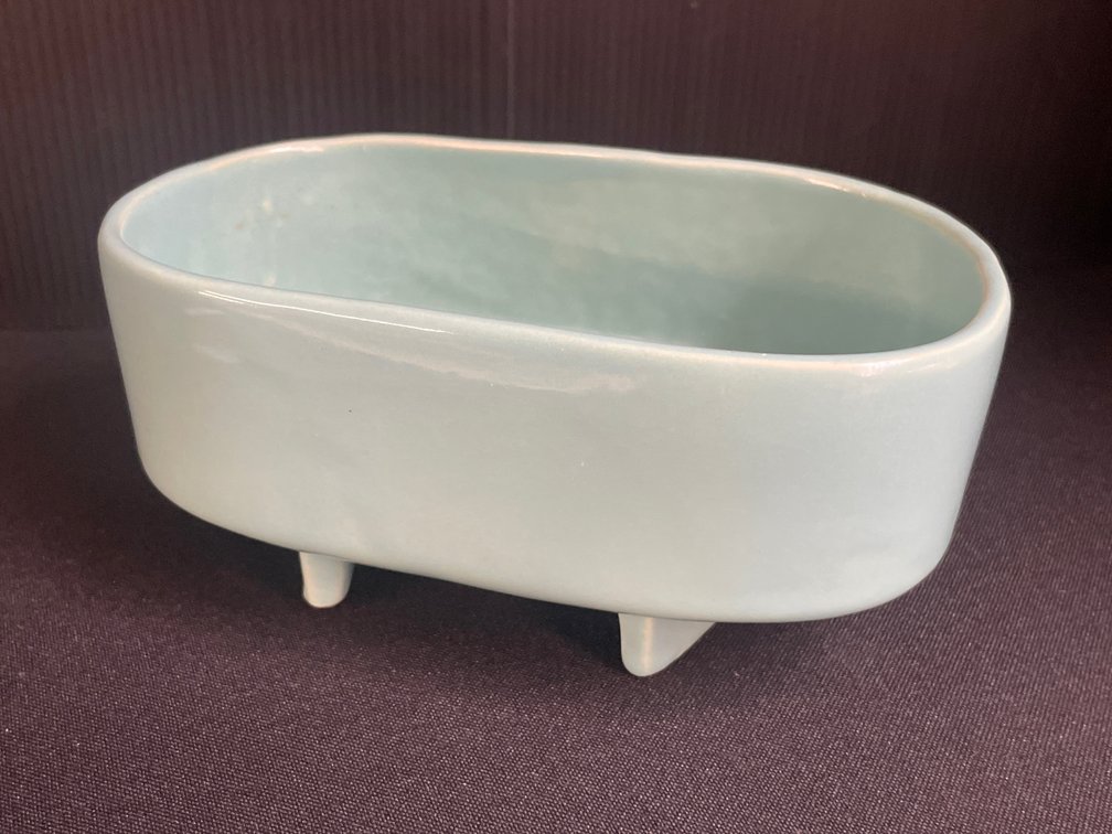 McCoy Glazed Ceramic Footed Oblong Planter