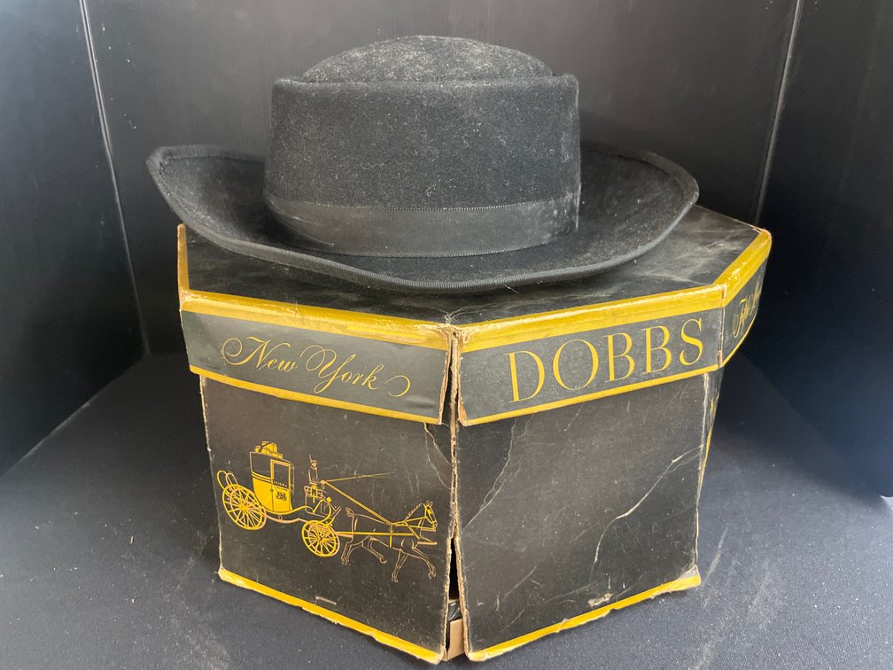 Dobbs Black Wool Felt Hat with Hat Box, Size 7 1/2