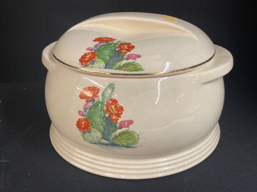 Cream Ceramic Covered Casserole Dish with Cactus Motif