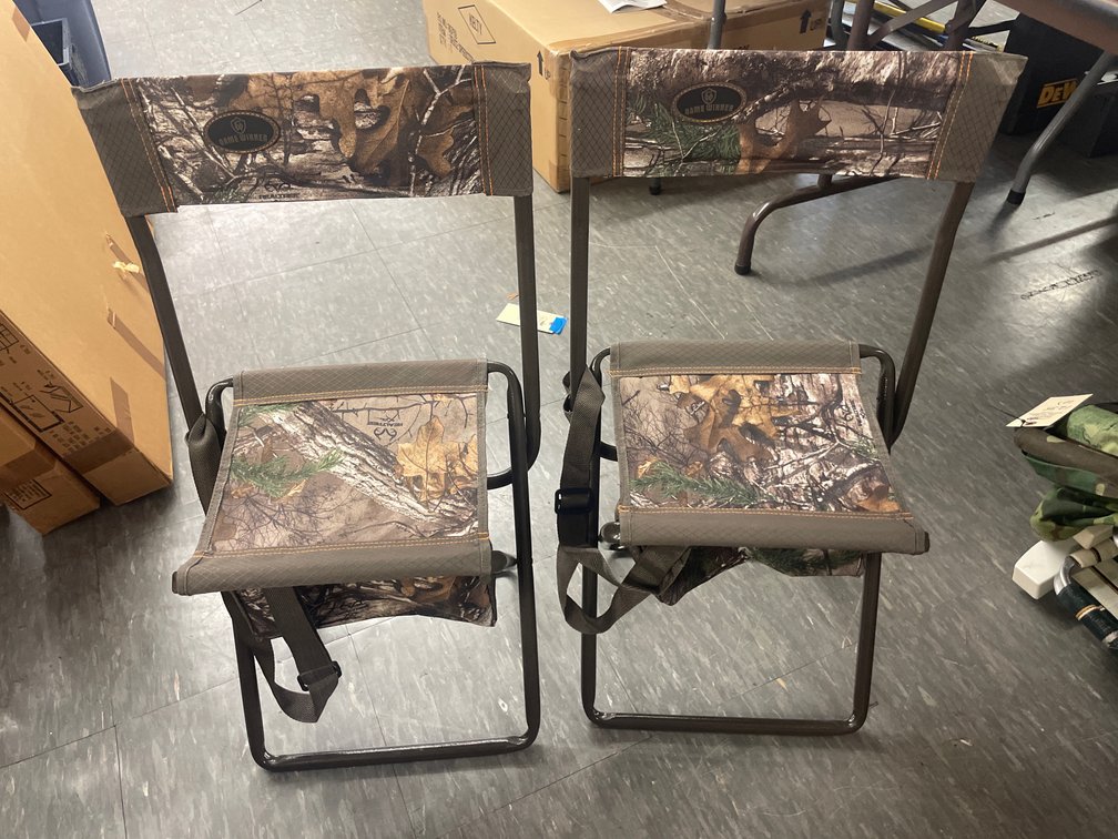 Game Winner Realtree Camouflage Folding Hunting Chairs