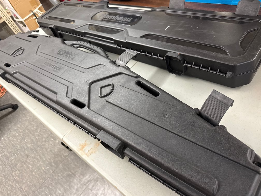 Clamshell Rifle Cases