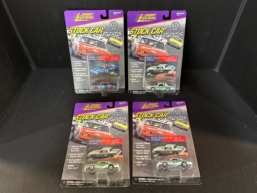 Johnny Lightning Stock Car Legends Die-Cast Cars