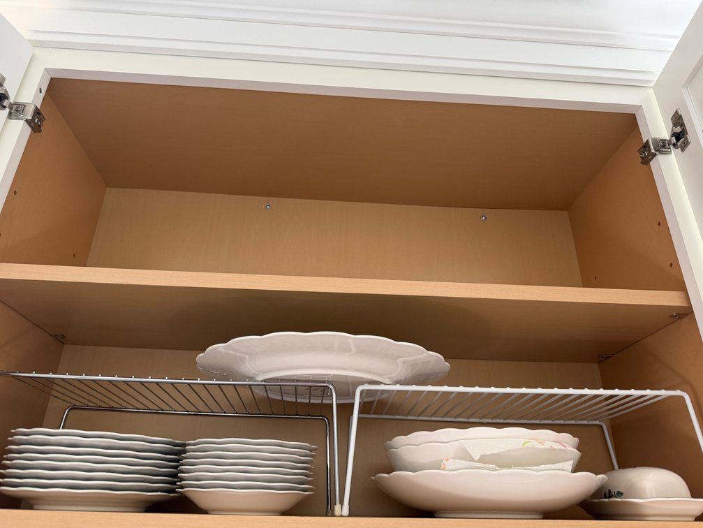 Ceramic Dinnerware and Wire Shelf Organizers