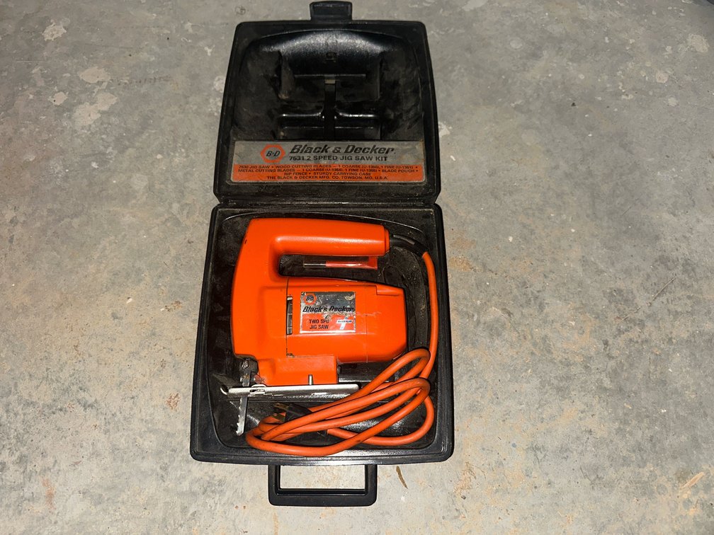 Black & Decker 7531 2-Speed Jig Saw Kit with Case