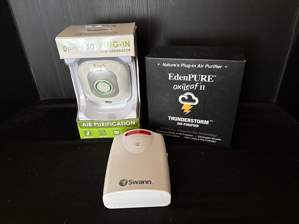 Plug-In Air Purifiers and Wireless Chime Receiver