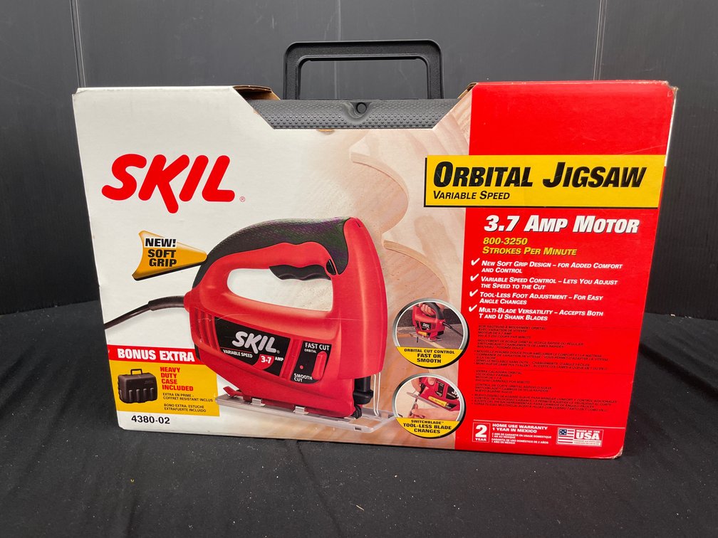 Skil 4380-02 Variable Speed Orbital Jigsaw with Case