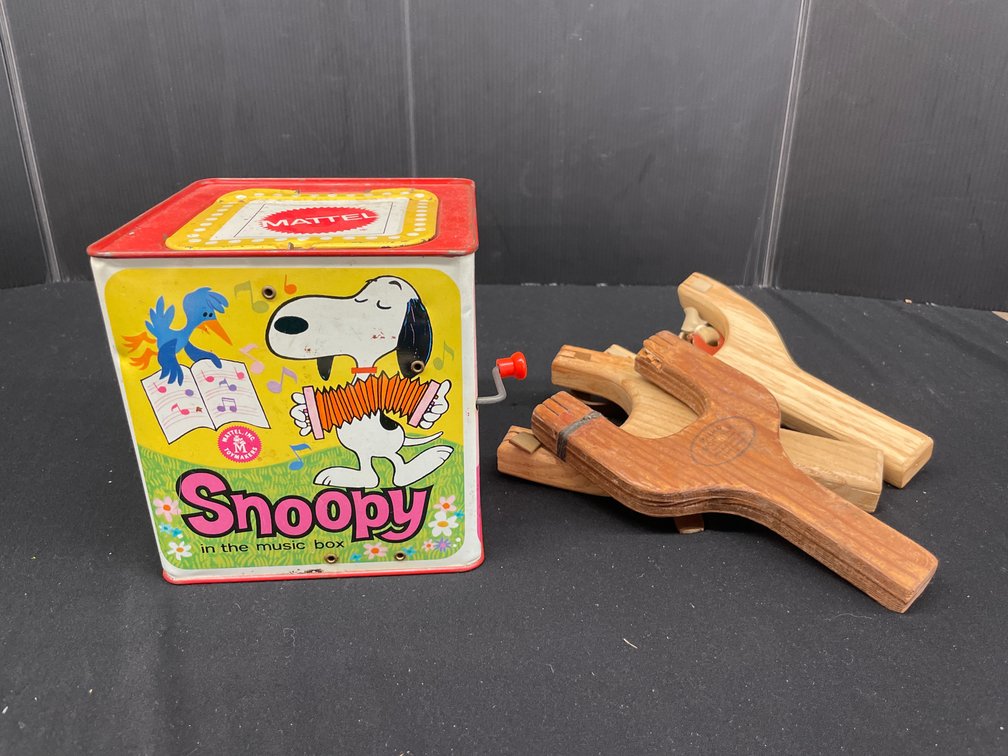 Snoopy Jack-in-the-Box and Three Wooden Slingshots