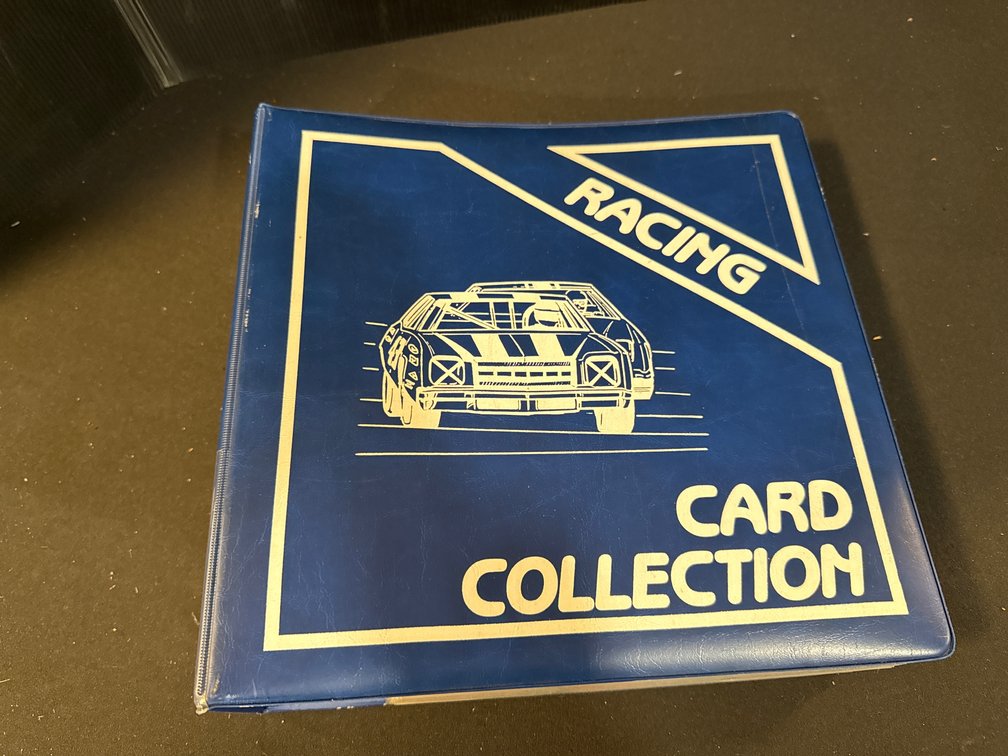 1994 Maxx NASCAR Trading Cards in Binder