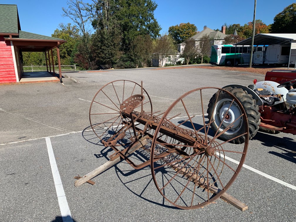 Lot 4