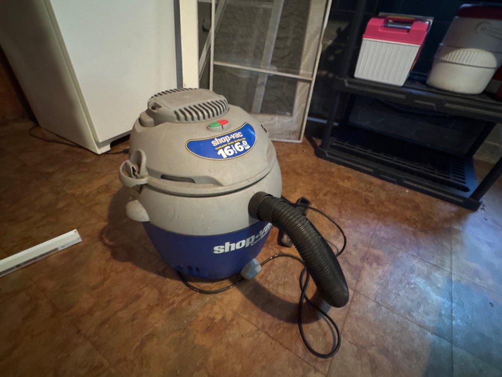 Shop-Vac Contractor Series 16-Gallon Wet/Dry Vacuum