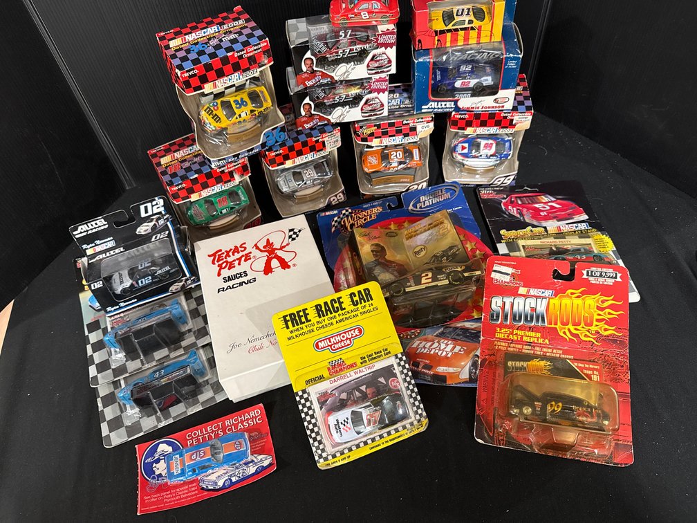 NASCAR Die-Cast Model Cars and Collectible Ornaments